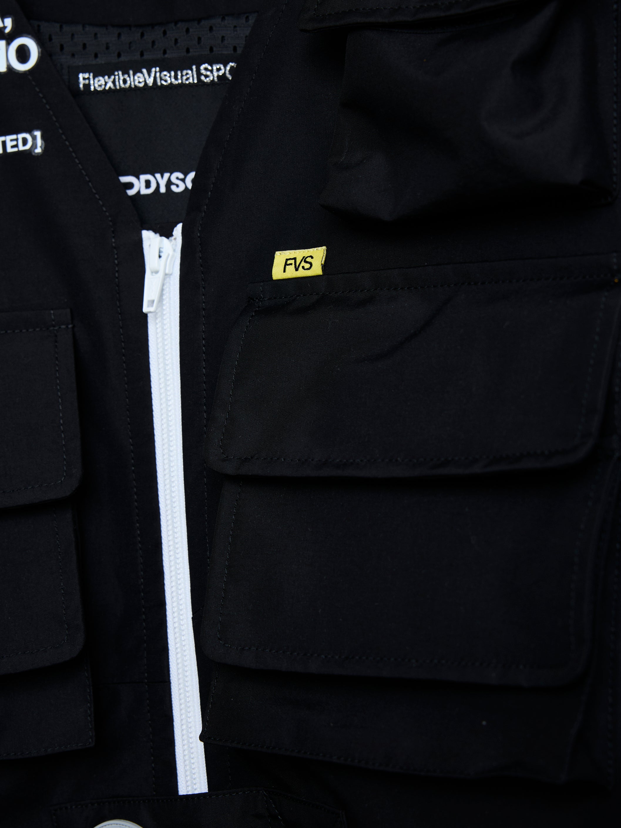 LESS DRAMA， MORE TECHNO.VEST_FVS×BS