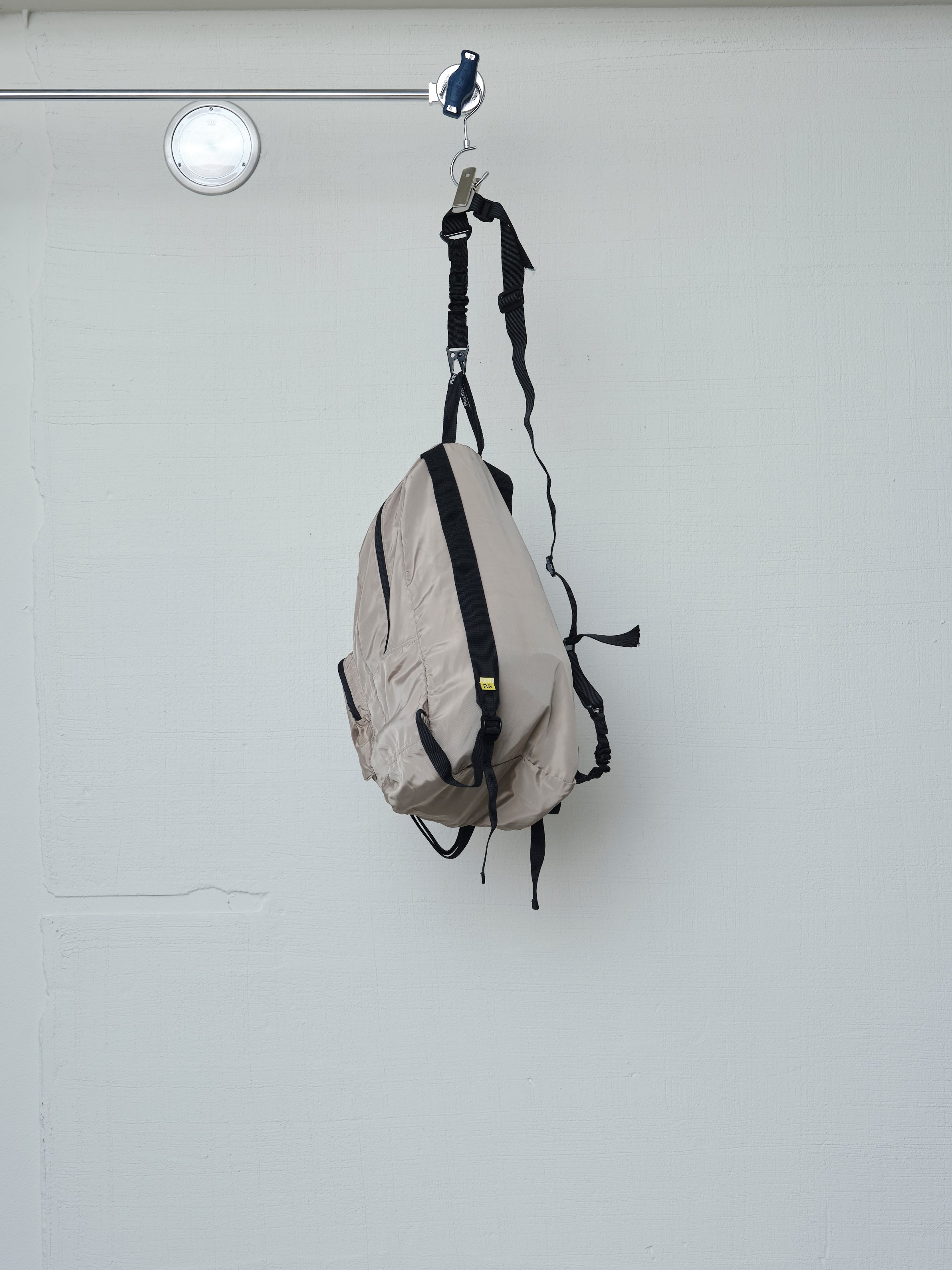 POUCH DOCKED EMBROIDERED SLING BAG