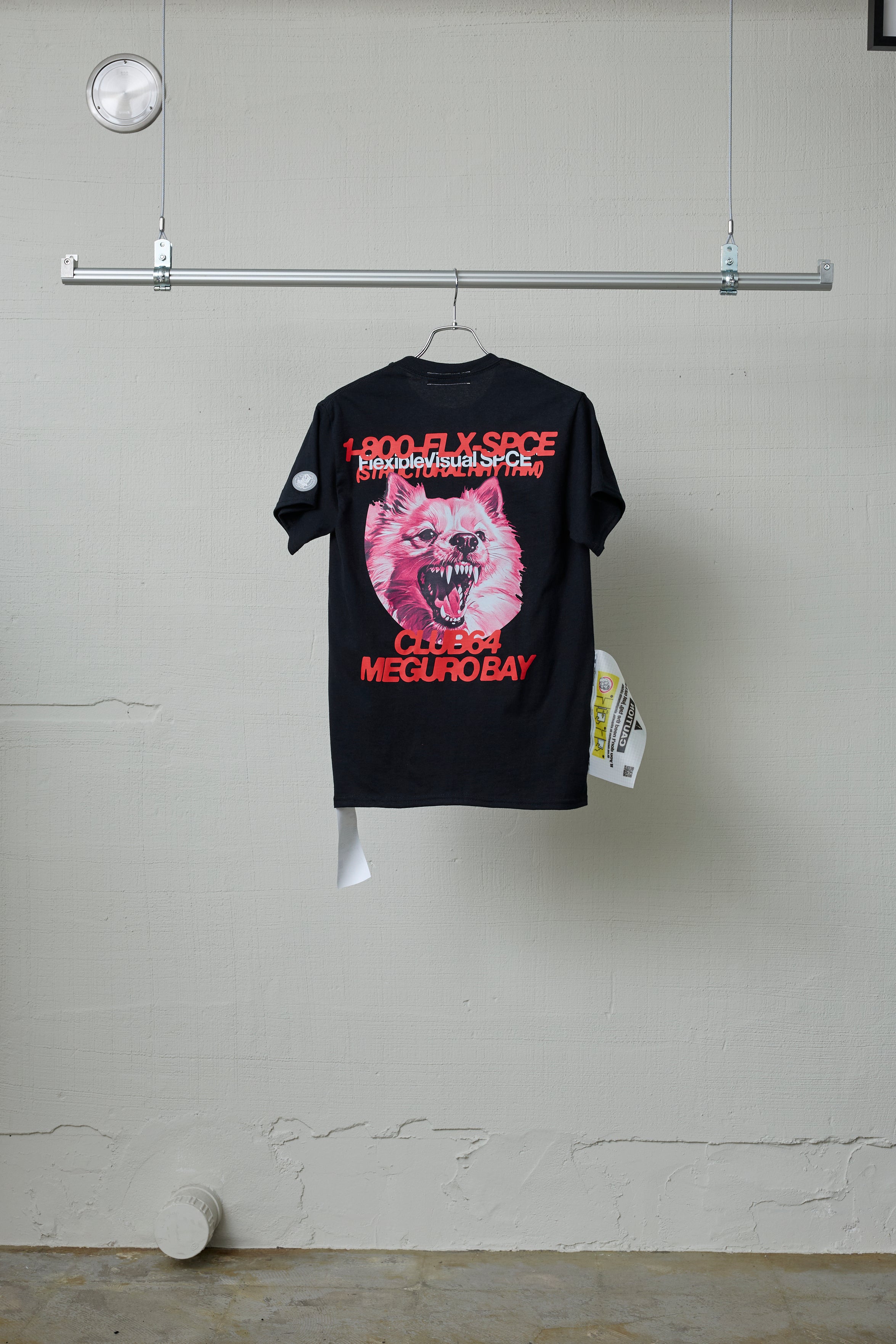 1800FLXSPCE TEE