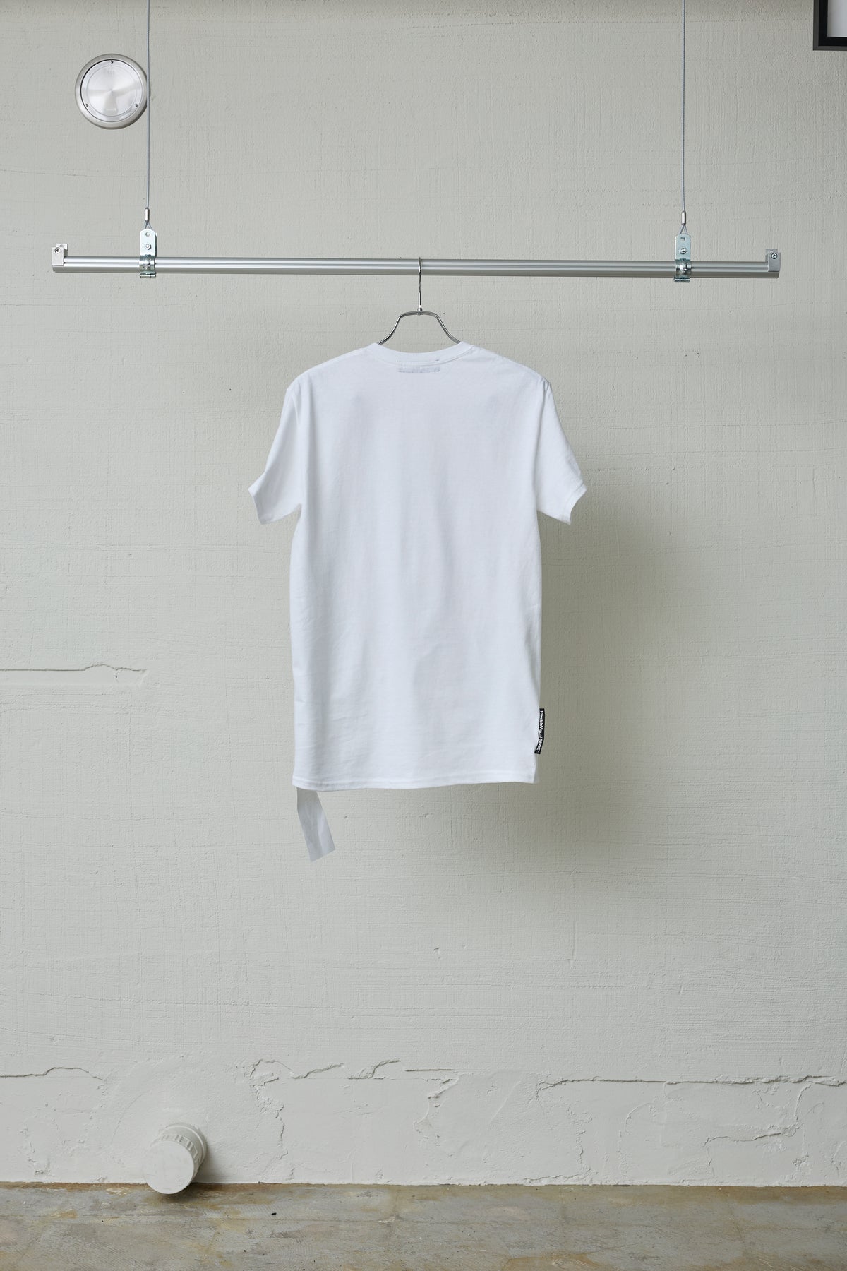 NUTEEIH TEE