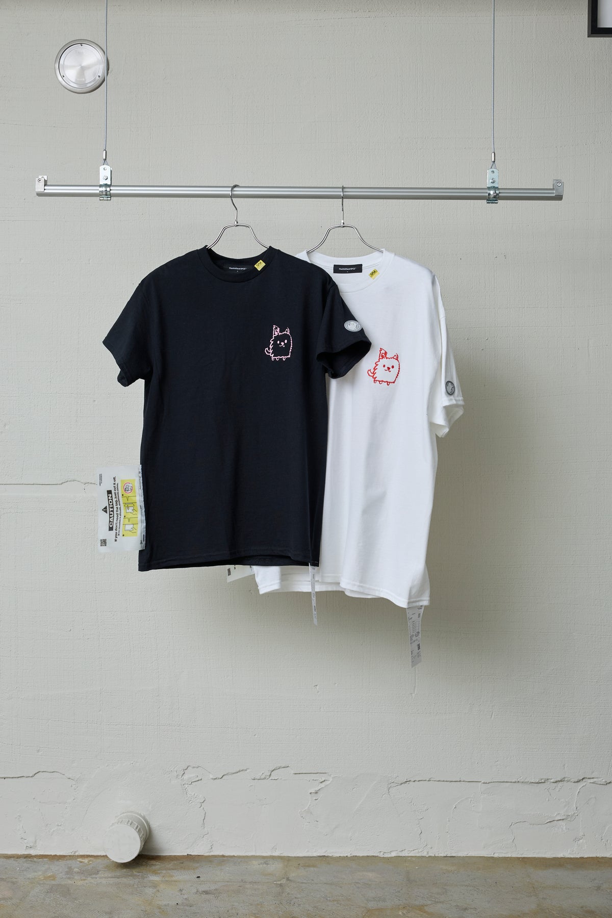 NUTSPARTYCIRCLE TEE