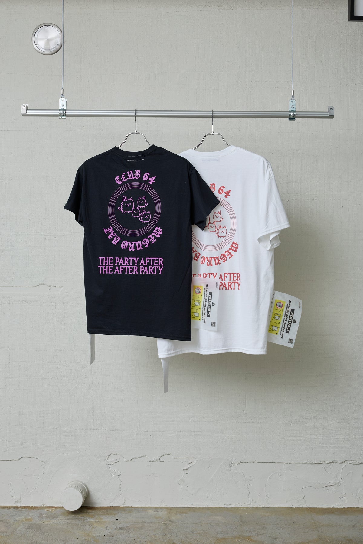 NUTSPARTYCIRCLE TEE