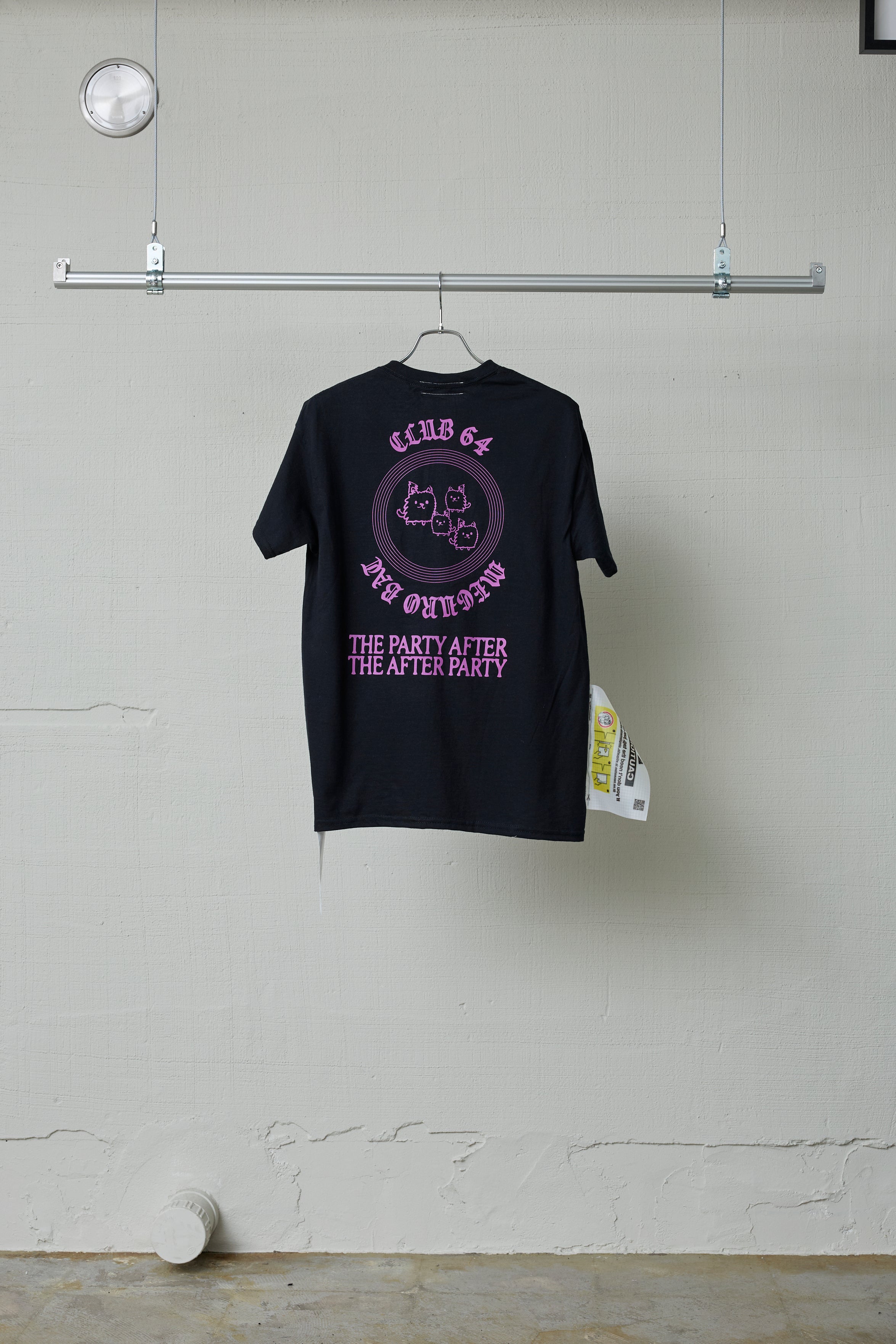 NUTSPARTYCIRCLE TEE