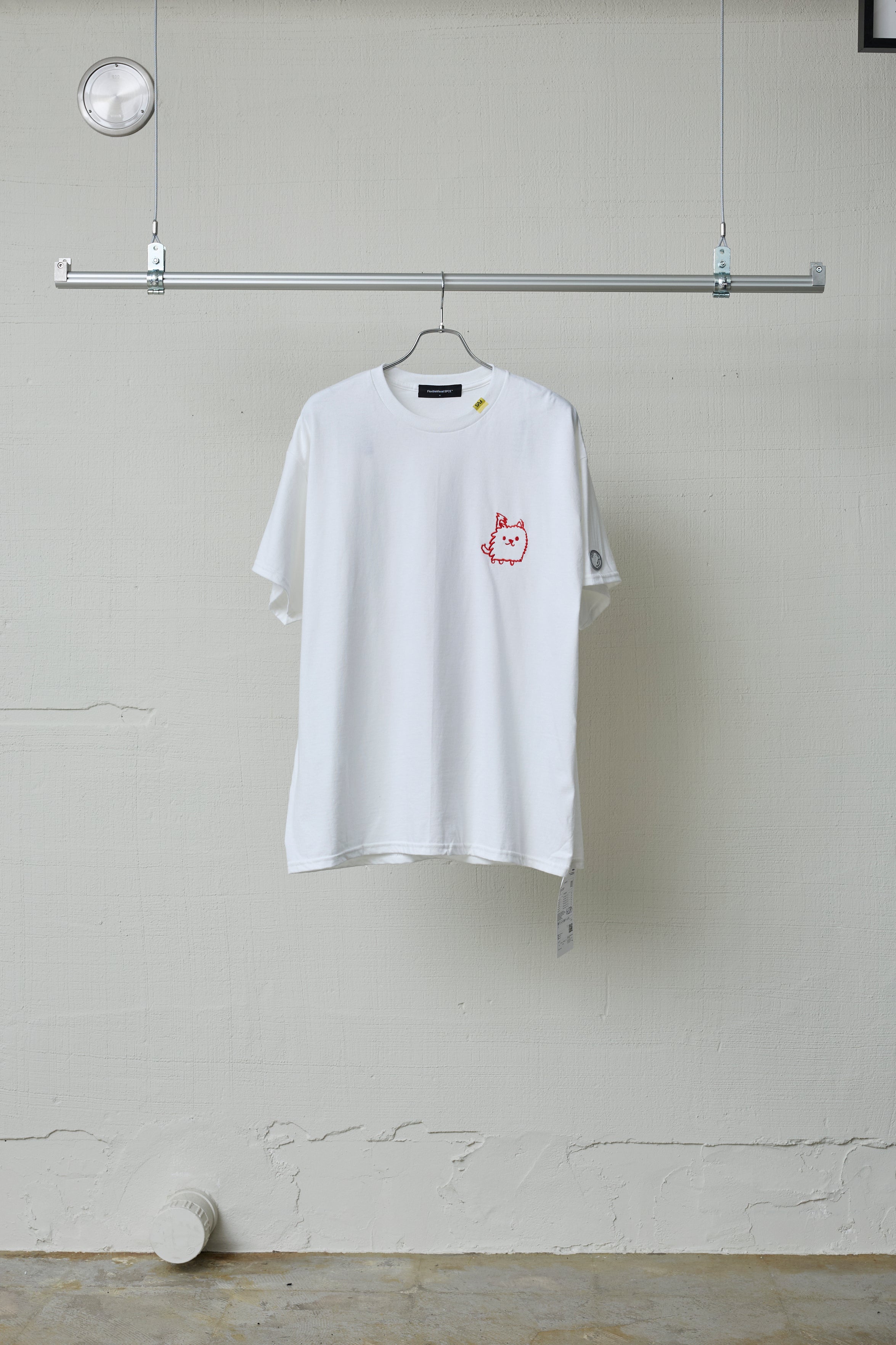 NUTSPARTYCIRCLE TEE