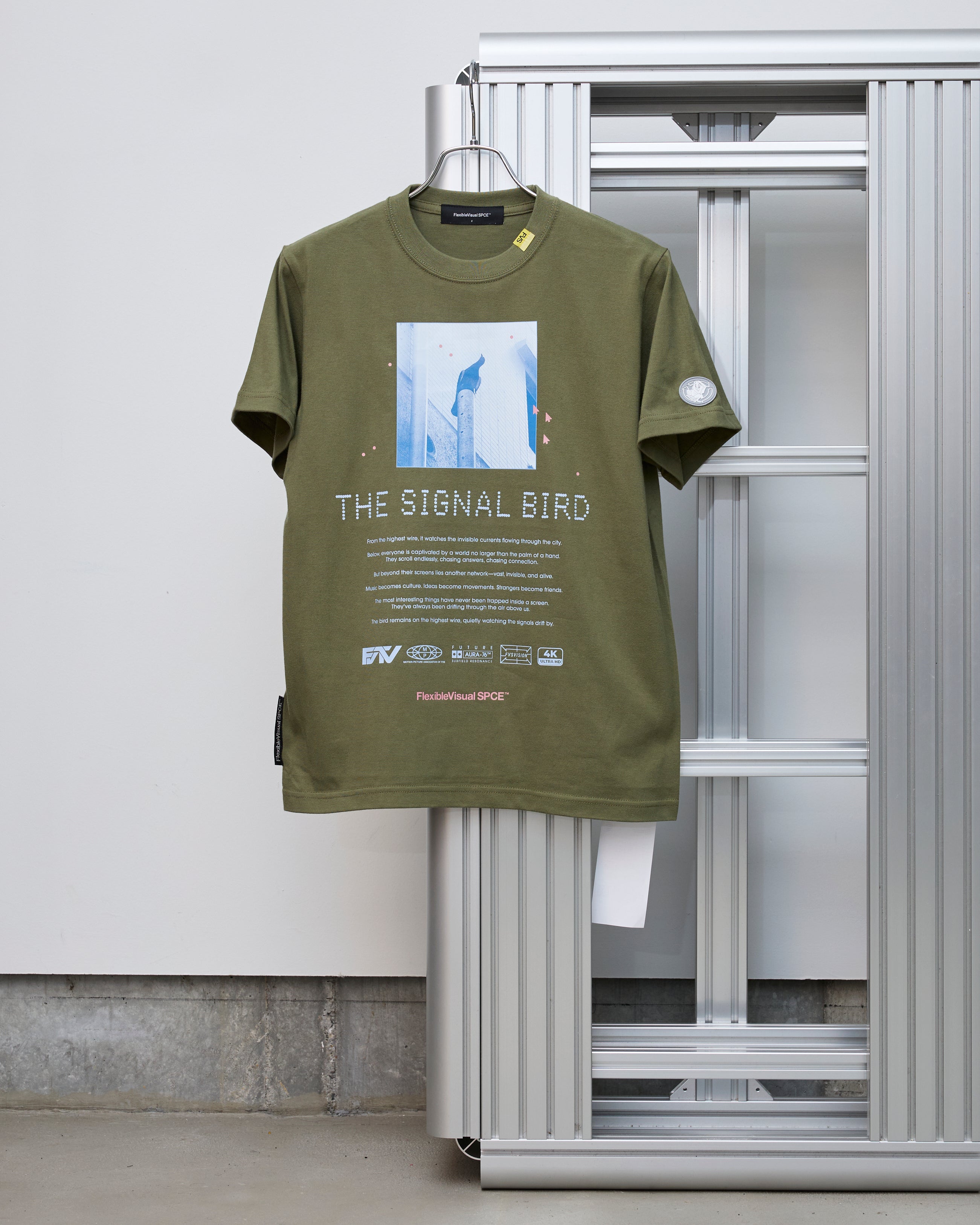 THE SIGNAL BIRD T